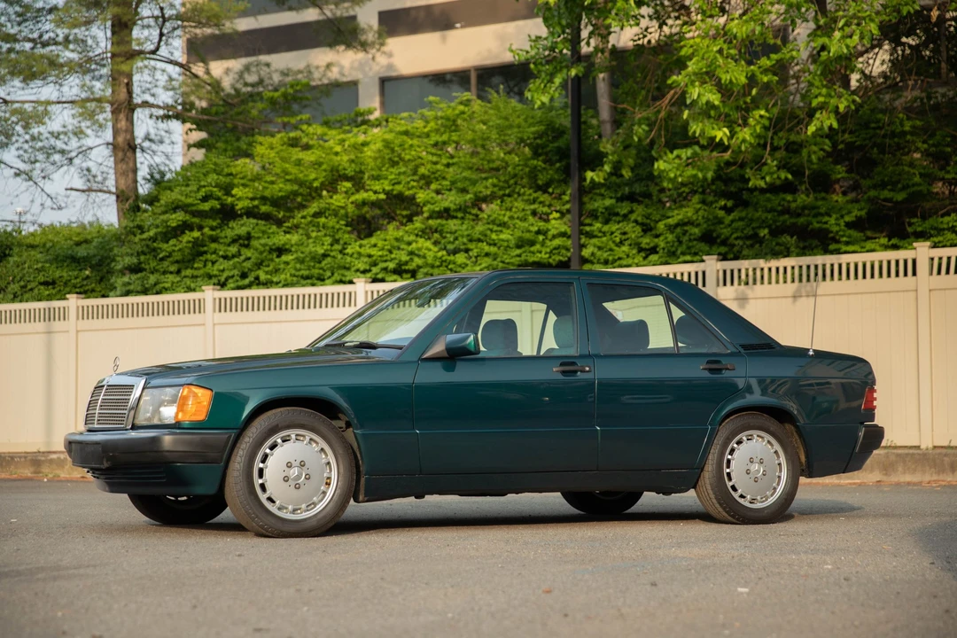 1993 Mercedes-Benz 190E - Image 26 of 31