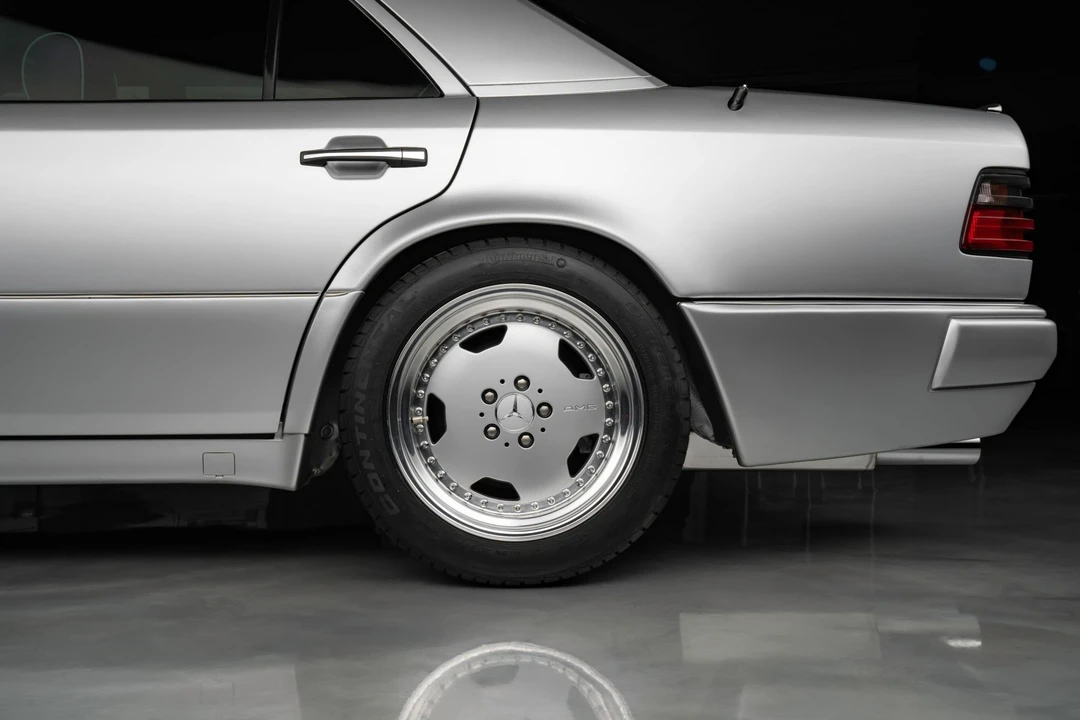 1993 Mercedes-Benz 500E & E500 - Image 22 of 31