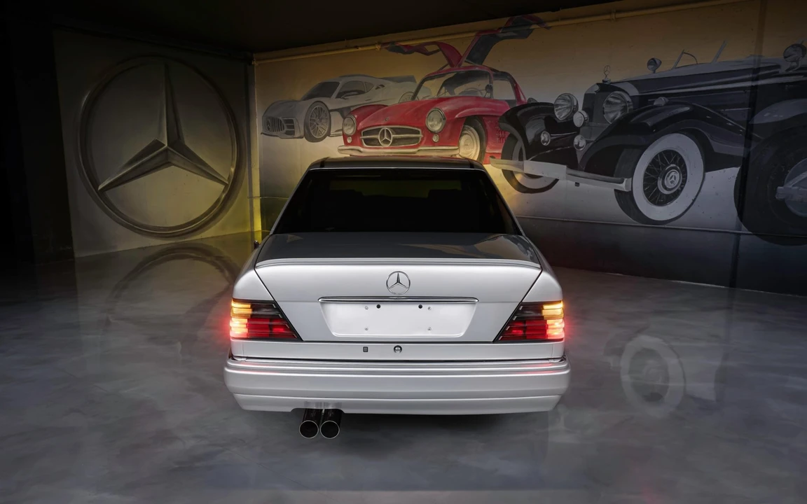 1993 Mercedes-Benz 500E & E500 - Image 9 of 31