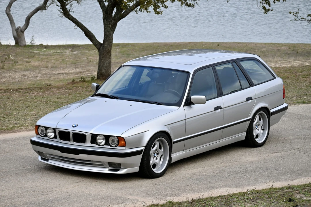 1994 BMW E34 5 Series - Image 3 of 31