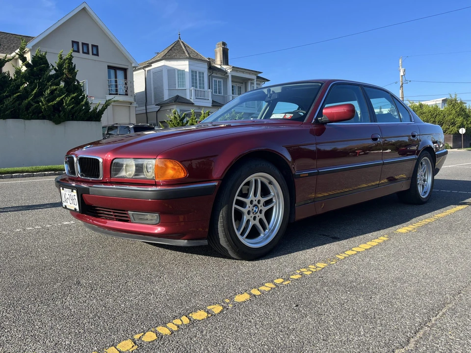 1994 BMW E38 7 Series - Image 2 of 31