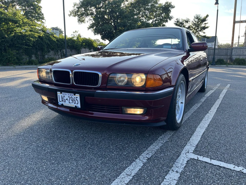 1994 BMW E38 7 Series - Image 8 of 31