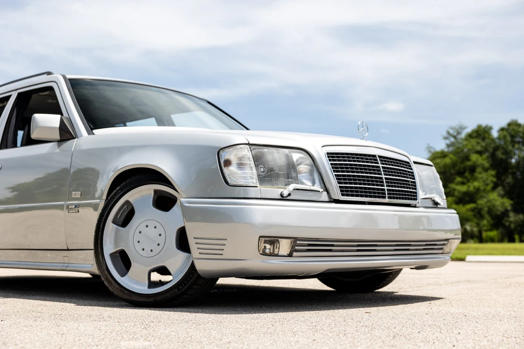 1994 Mercedes-Benz W124 E-Class - Image 12 of 31
