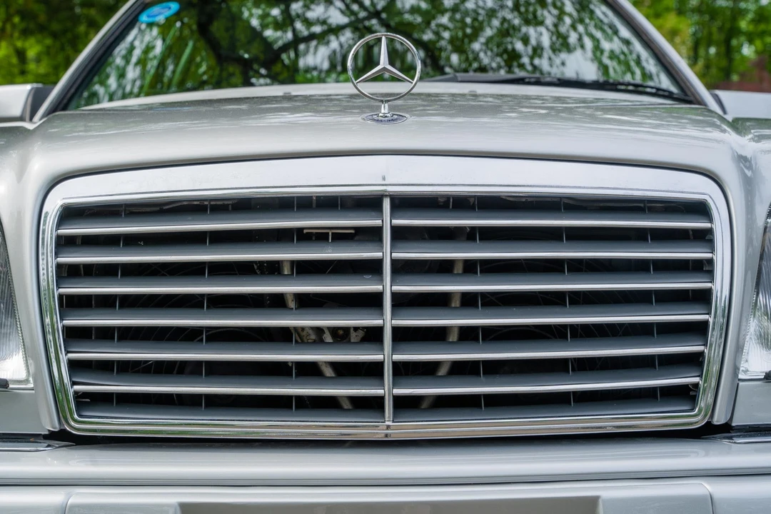 1994 Mercedes-Benz 500E & E500 - Image 23 of 31
