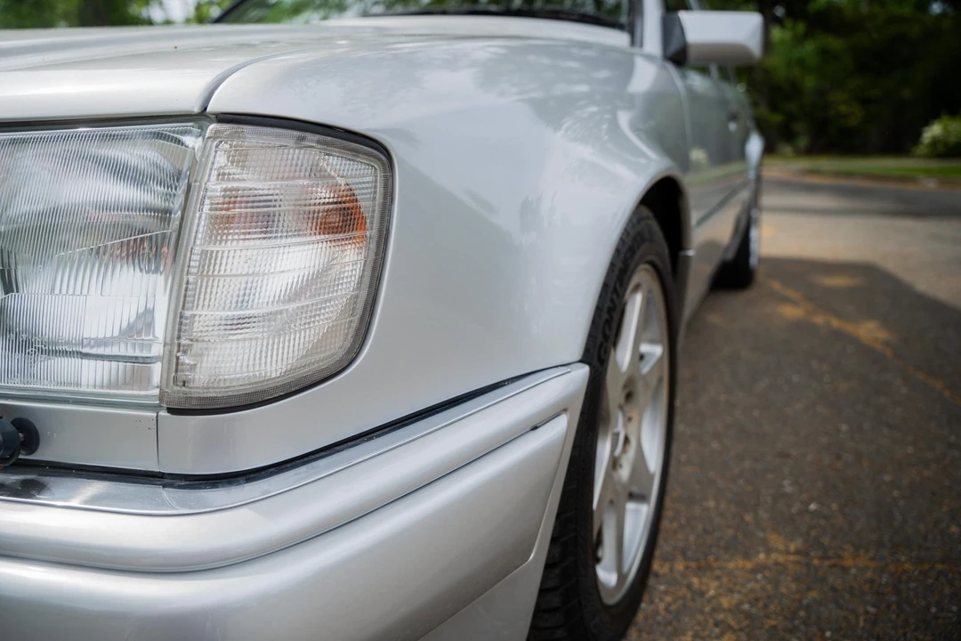 1994 Mercedes-Benz 500E & E500 - Image 16 of 31