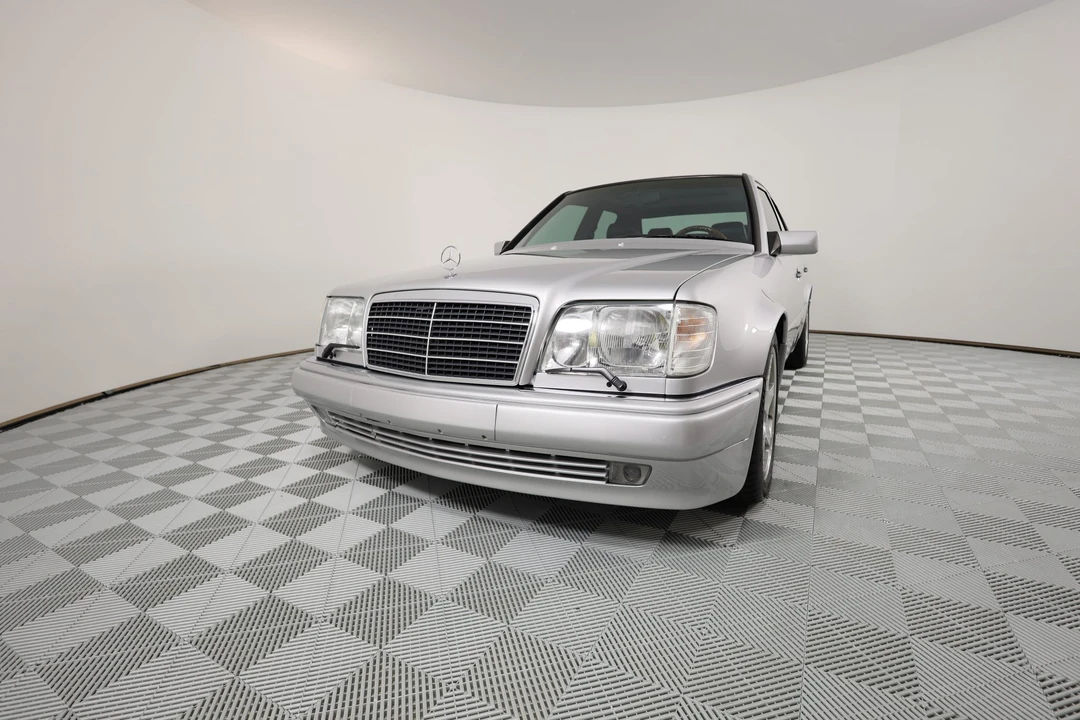 1994 Mercedes-Benz 500E & E500 - Image 11 of 31