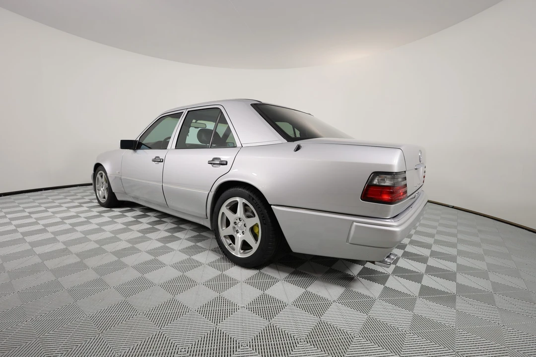 1994 Mercedes-Benz 500E & E500 - Image 19 of 31