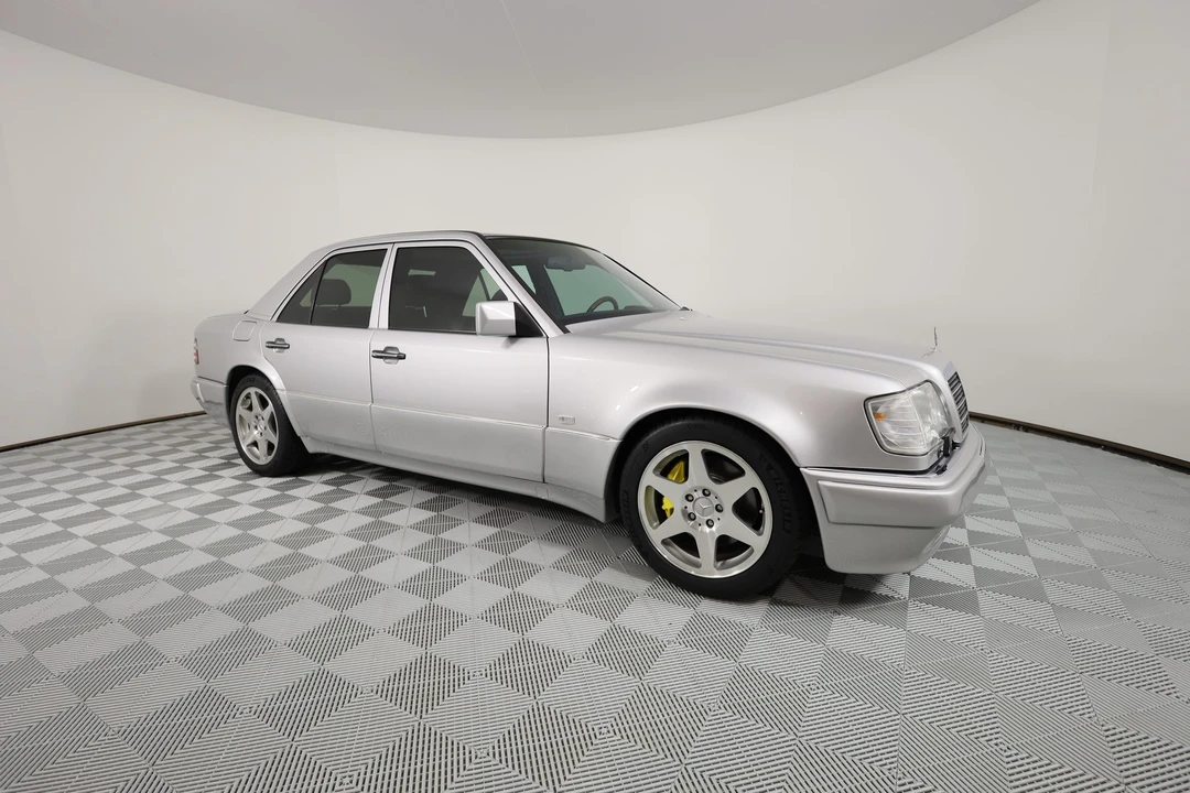 1994 Mercedes-Benz 500E & E500 - Image 2 of 31