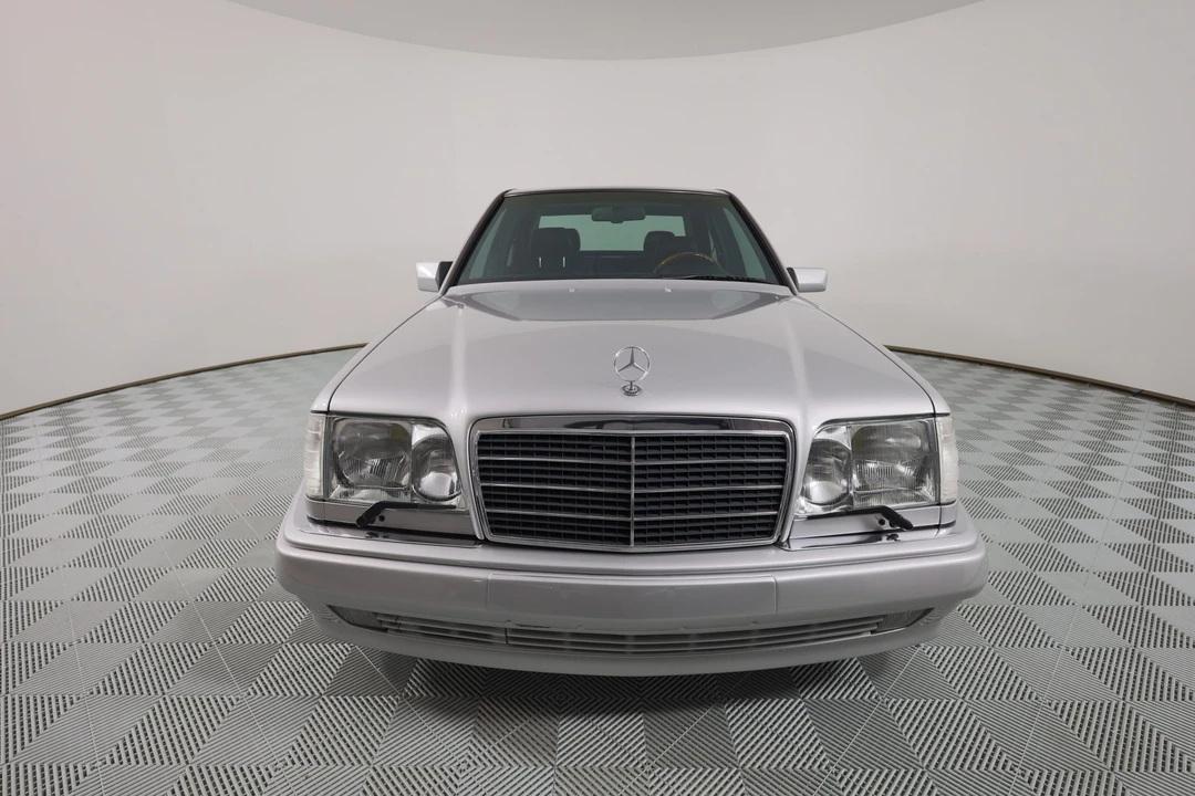1994 Mercedes-Benz 500E & E500 - Image 9 of 31