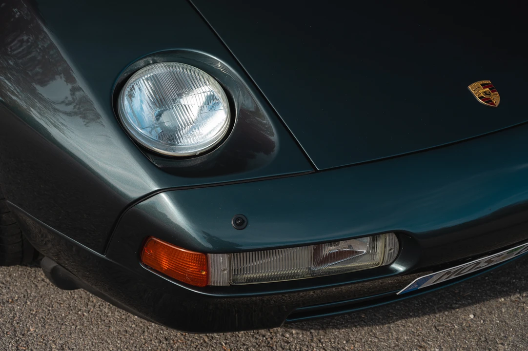 1994 Porsche 928 GTS - Image 28 of 31