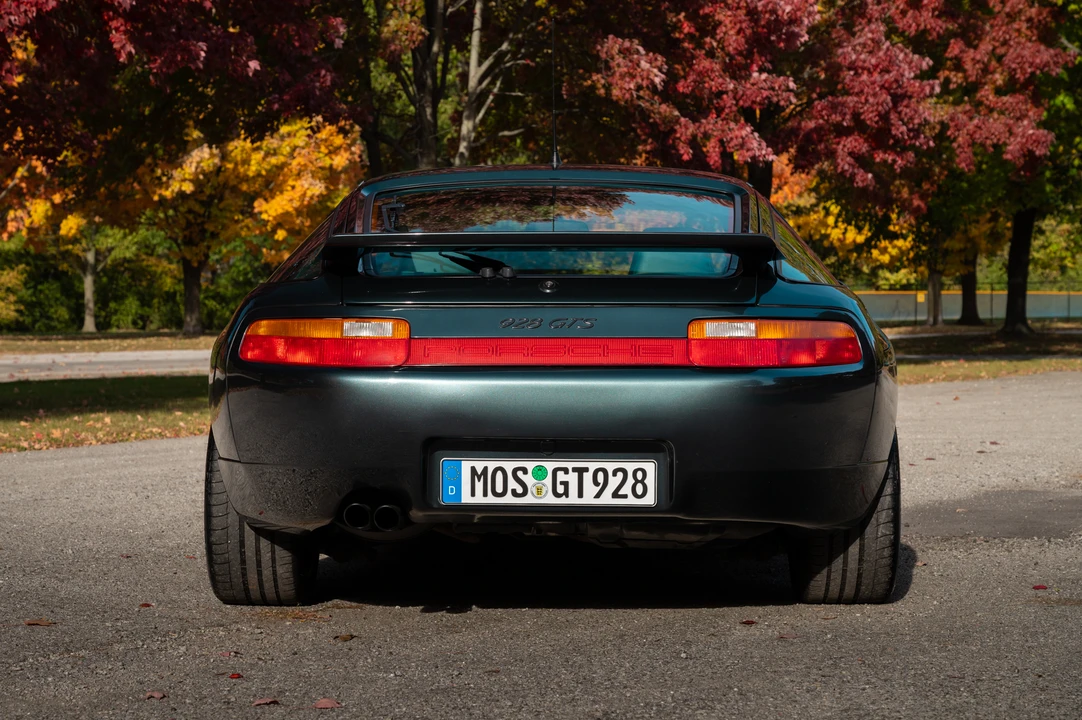1994 Porsche 928 GTS - Image 10 of 31