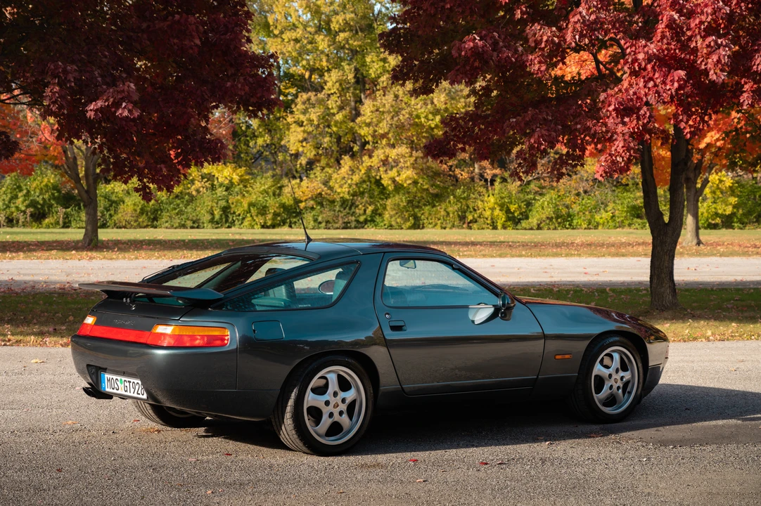 1994 Porsche 928 GTS - Image 9 of 31