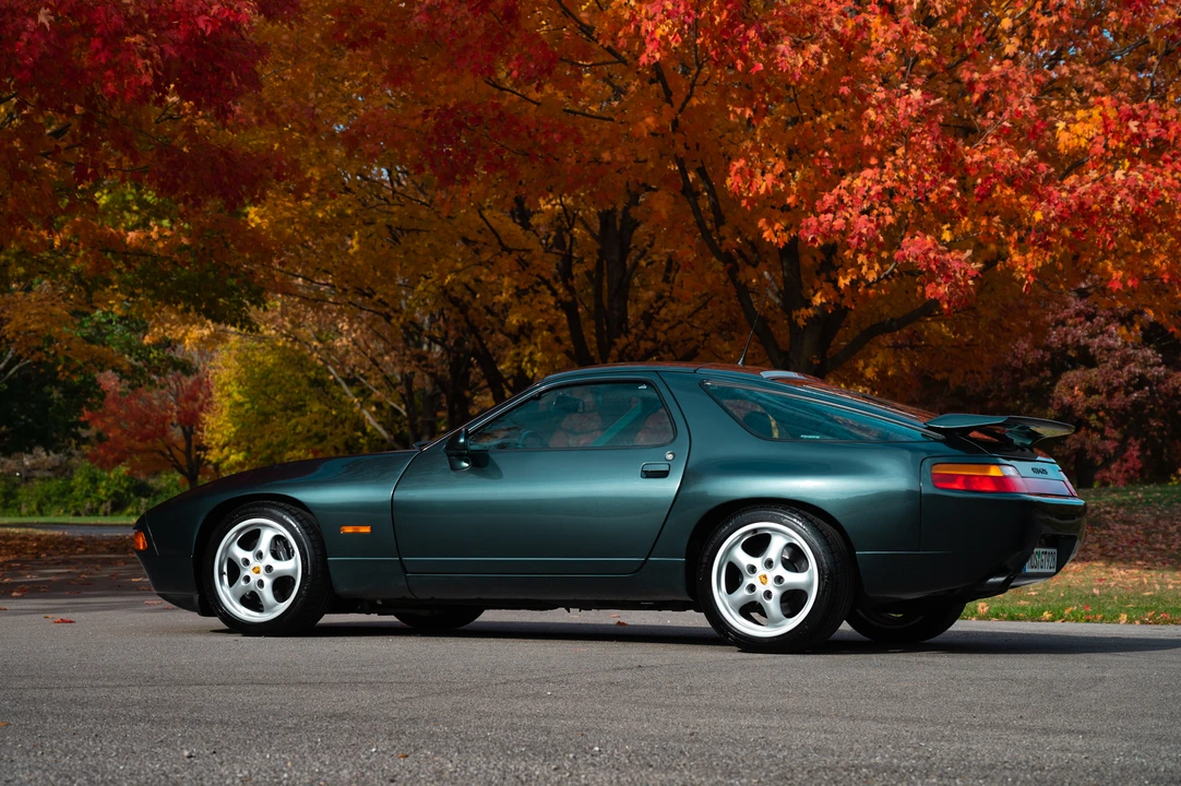 1994 Porsche 928 GTS - Image 12 of 31