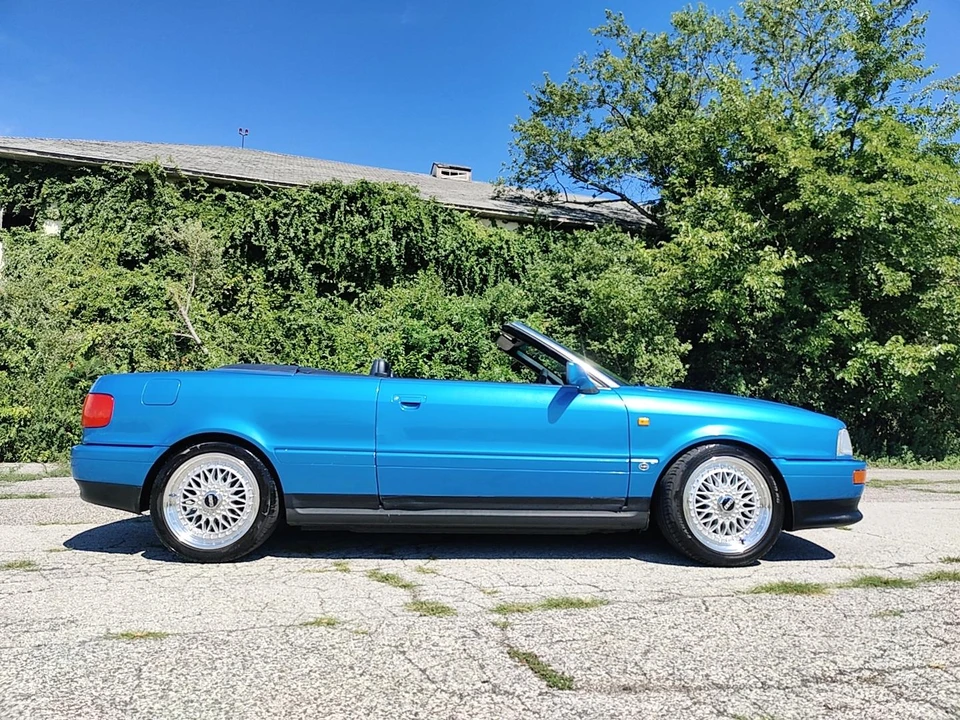 1995 Audi Coupe & Cabriolet - Image 14 of 31