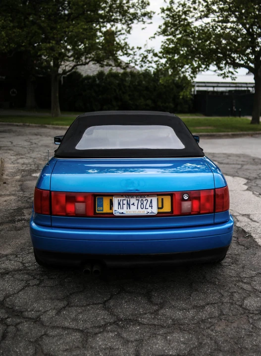 1995 Audi Coupe & Cabriolet - Image 30 of 31