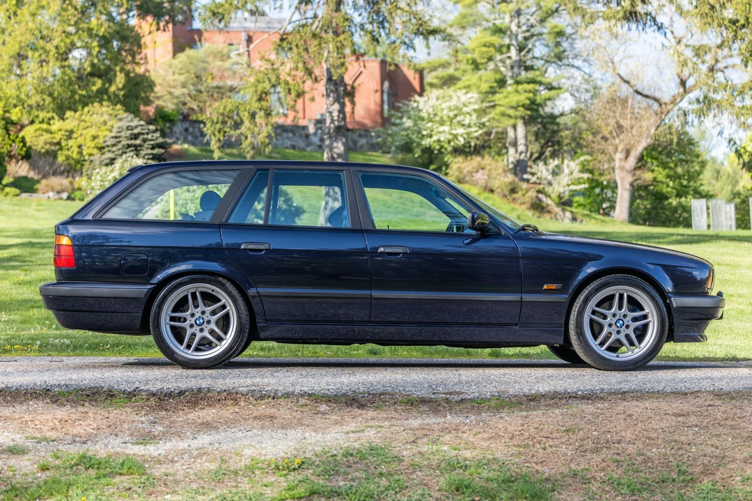 1995 BMW E34 5 Series - Image 3 of 31