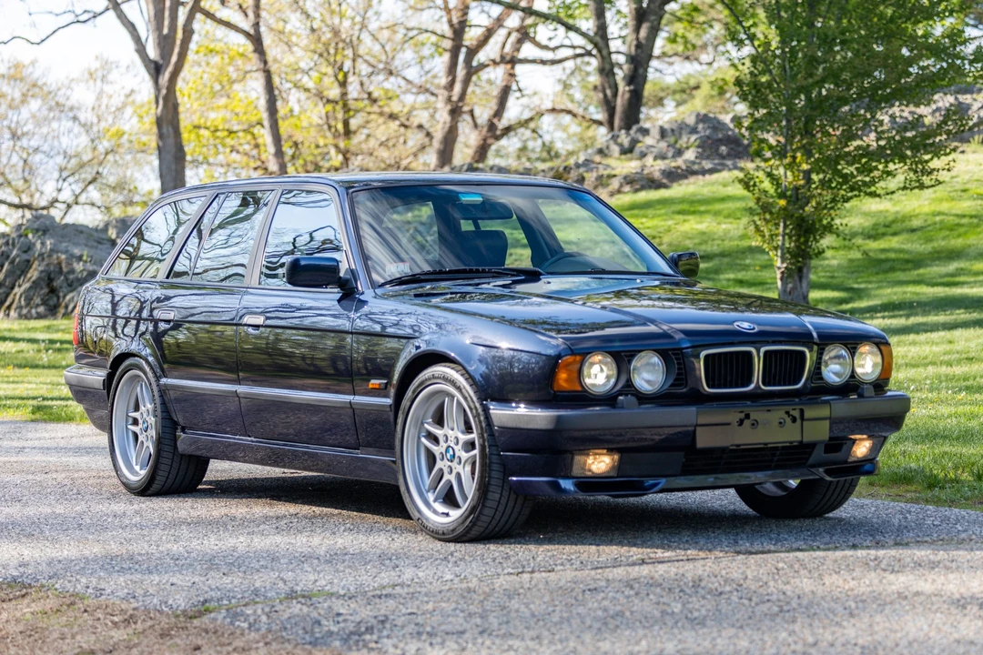 1995 BMW E34 5 Series - Image 2 of 31