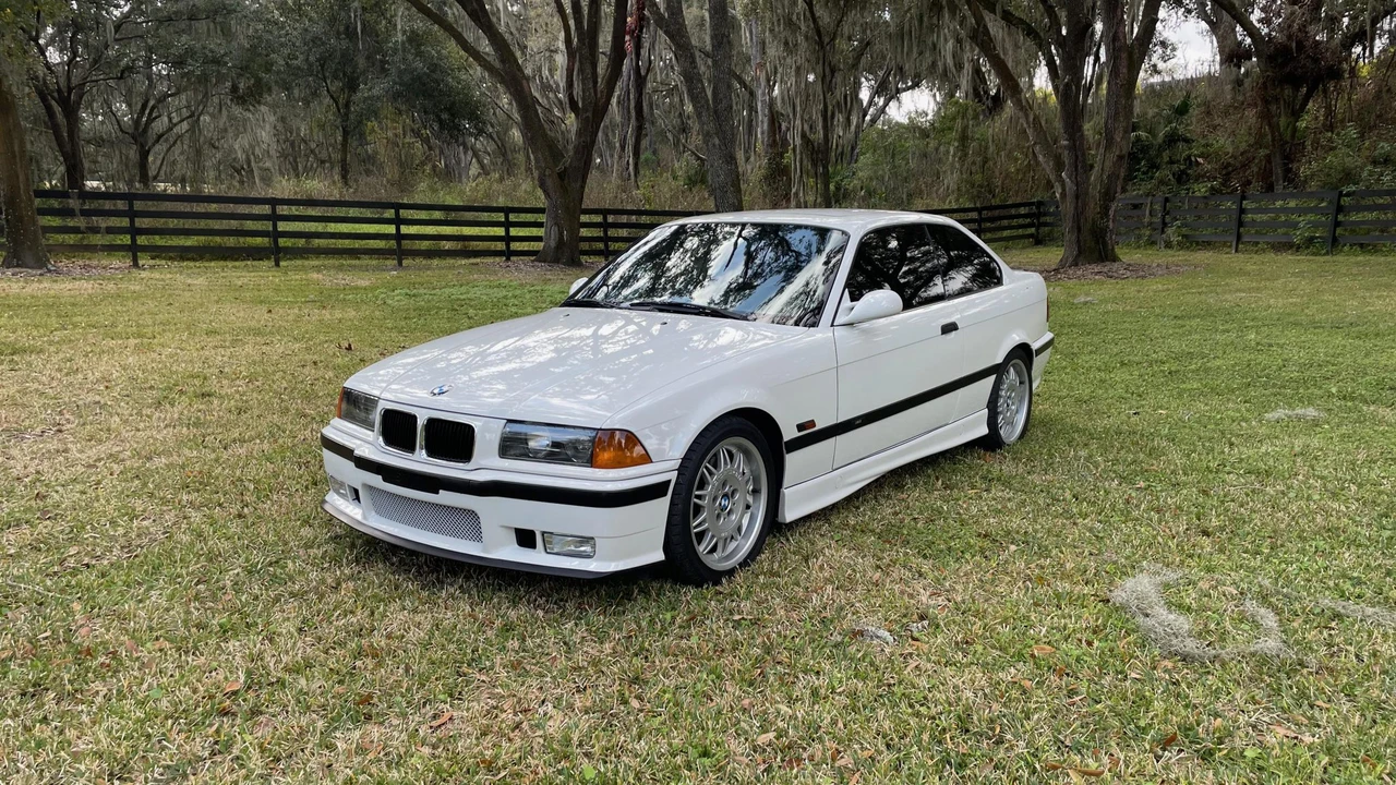 1995 BMW E36 M3 - Image 2 of 31