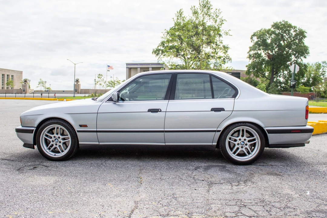 1995 BMW E34 M5 - Image 3 of 31