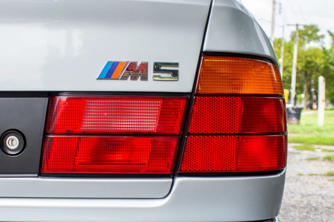 1995 BMW E34 M5 - Image 25 of 31
