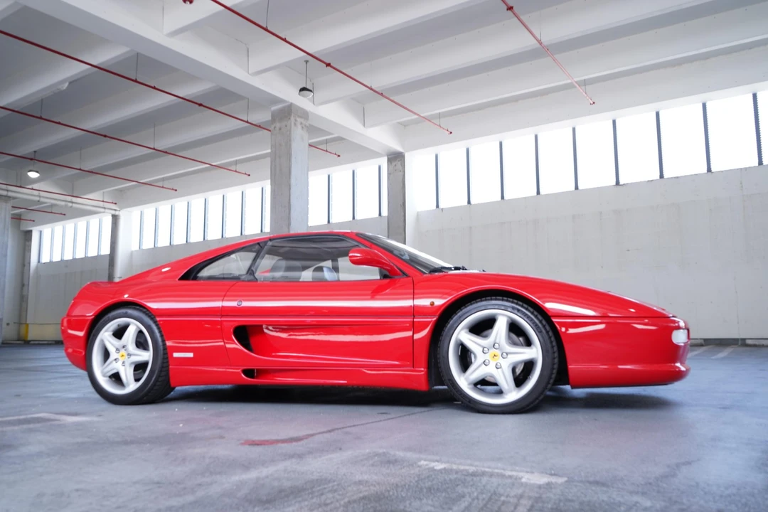 1995 Ferrari F355 GTS - Image 9 of 31