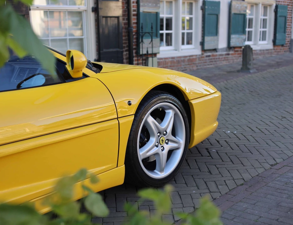 1995 Ferrari F355 GTS - Image 19 of 31