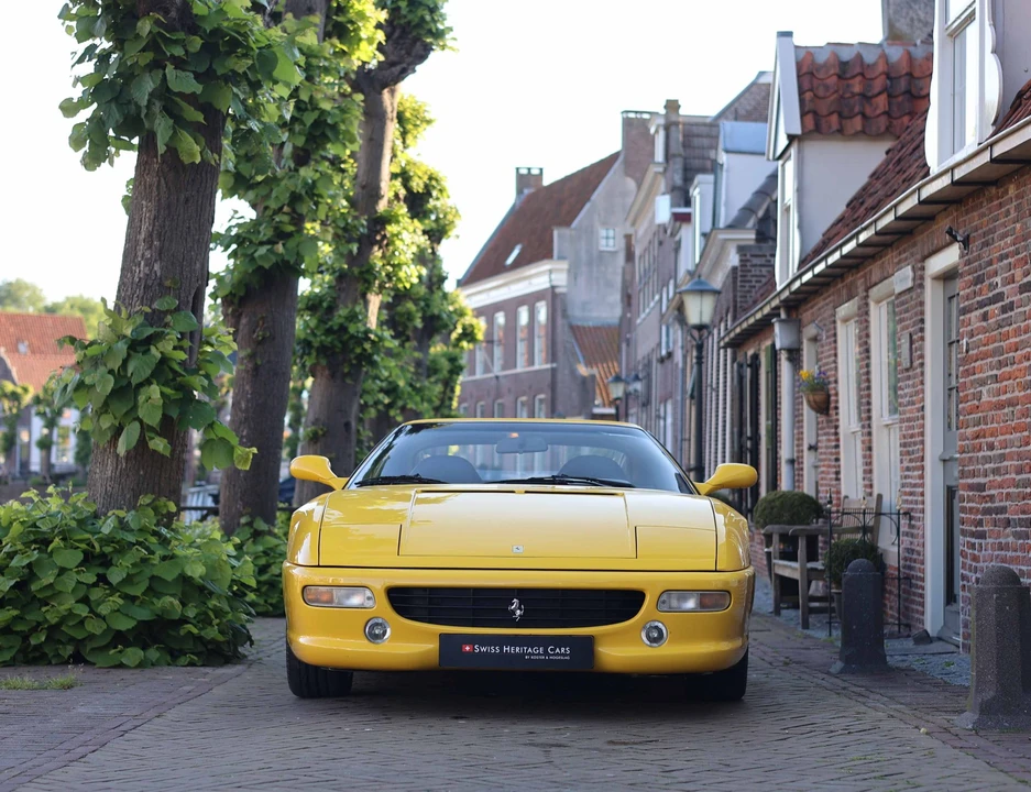 1995 Ferrari F355 GTS - Image 2 of 31