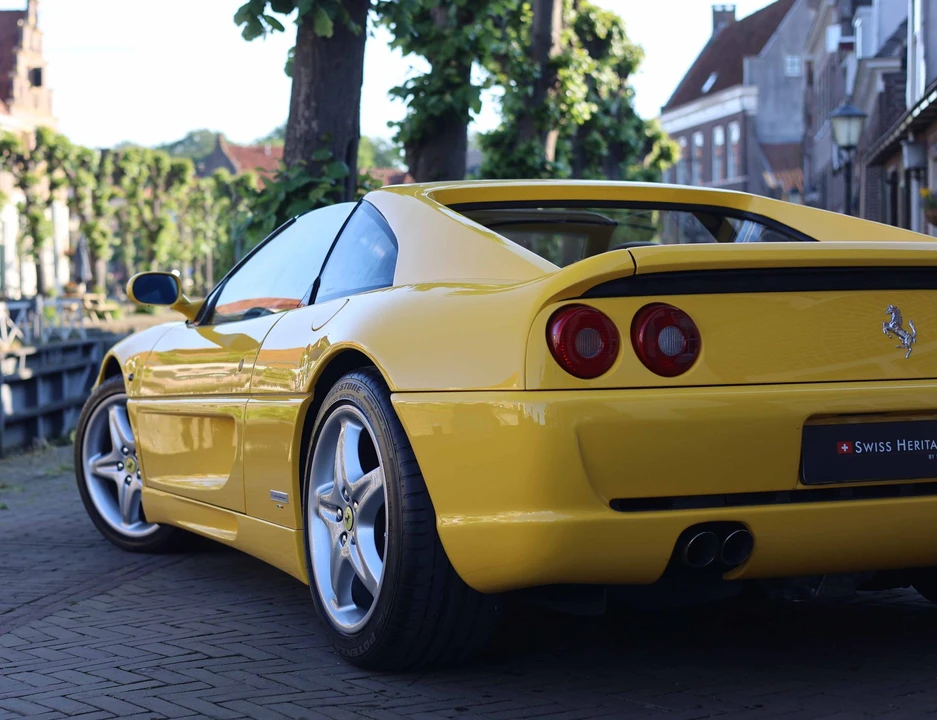 1995 Ferrari F355 GTS - Image 13 of 31