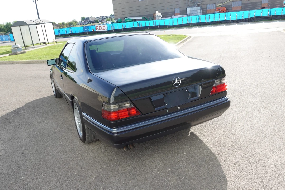 1995 Mercedes-Benz W124 E-Class - Image 10 of 31