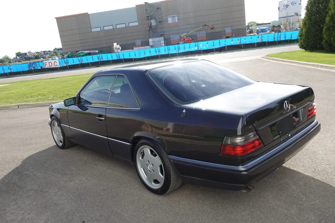 1995 Mercedes-Benz W124 E-Class - Image 9 of 31