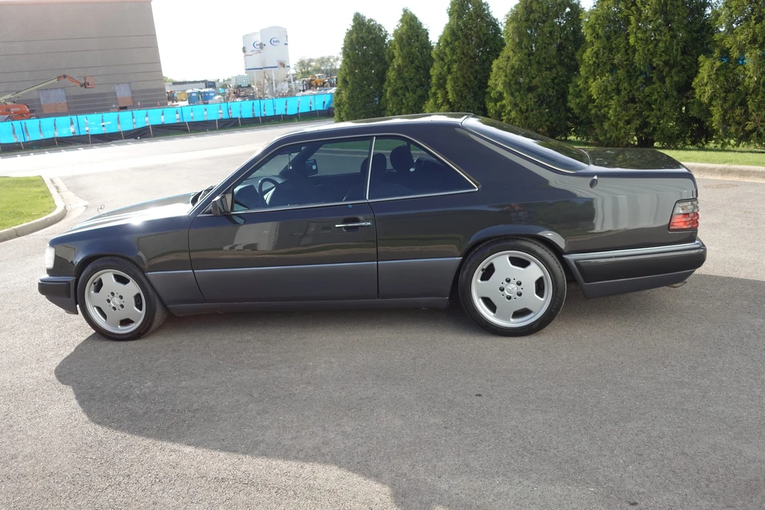 1995 Mercedes-Benz W124 E-Class - Image 8 of 31