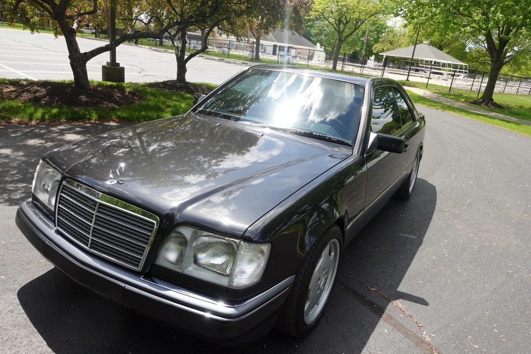 1995 Mercedes-Benz W124 E-Class - Image 18 of 31