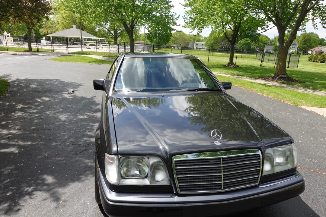 1995 Mercedes-Benz W124 E-Class - Image 16 of 31