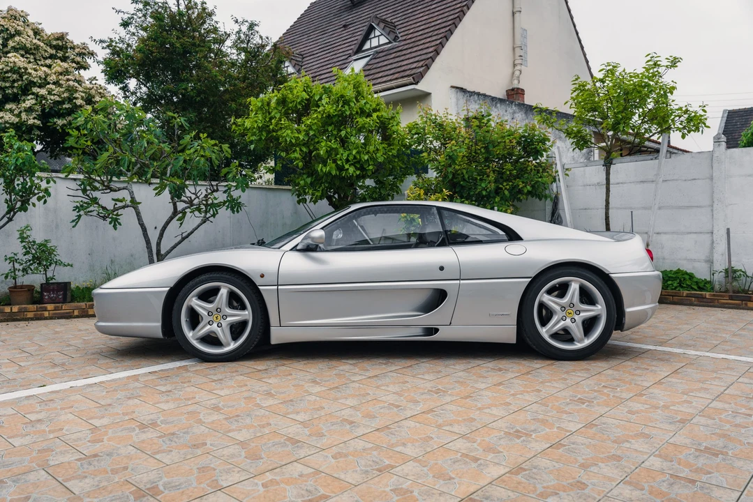 1996 Ferrari F355 Berlinetta - Image 4 of 31