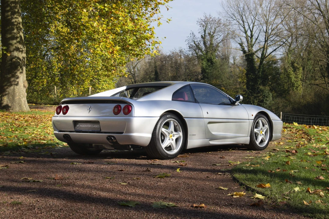 1996 Ferrari F355 Berlinetta - Image 9 of 31