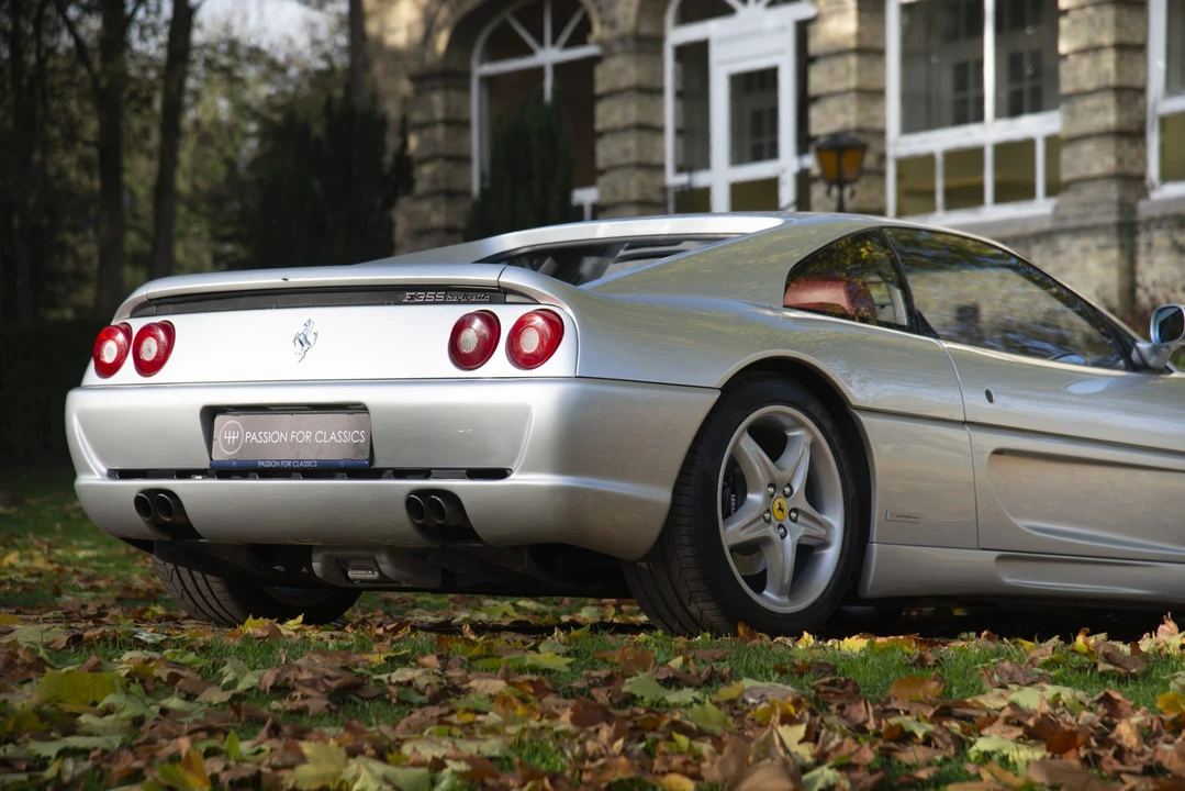1996 Ferrari F355 Berlinetta - Image 29 of 31