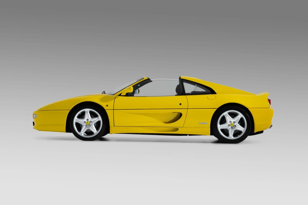 1996 Ferrari F355 GTS - Image 2 of 31