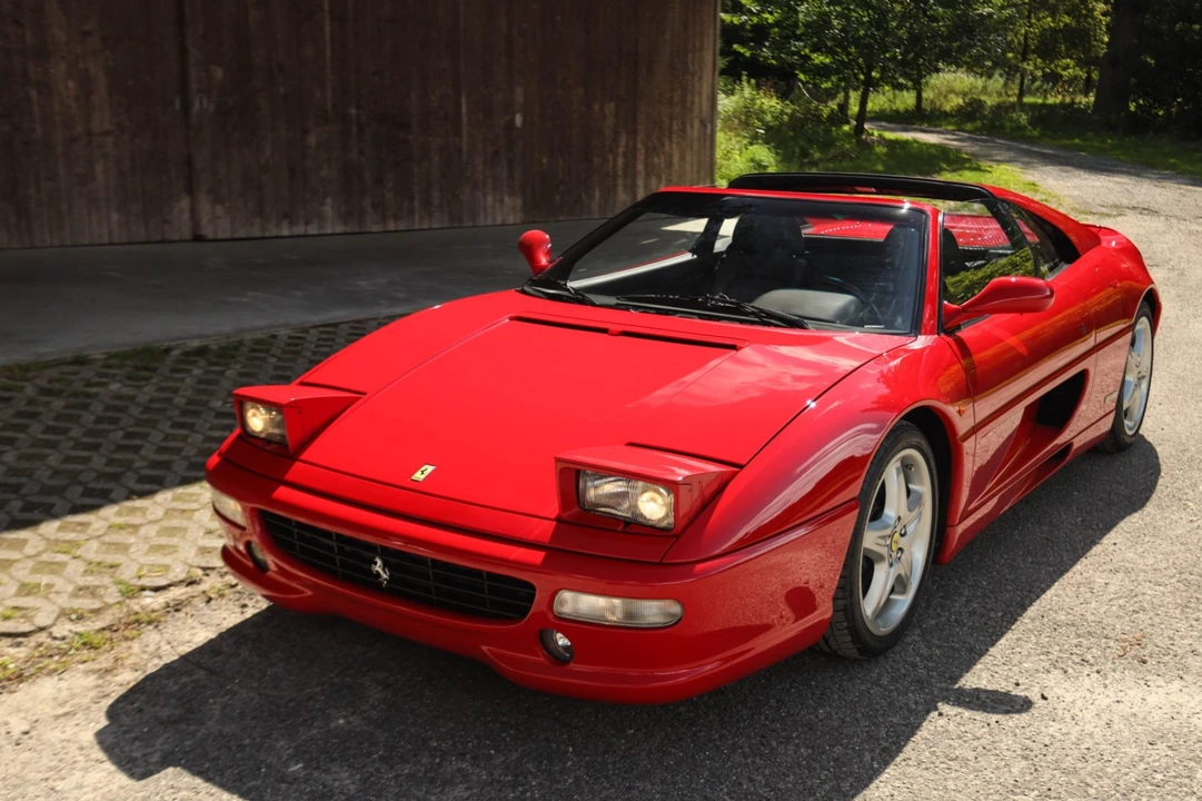 1996 Ferrari F355 GTS - Image 4 of 31