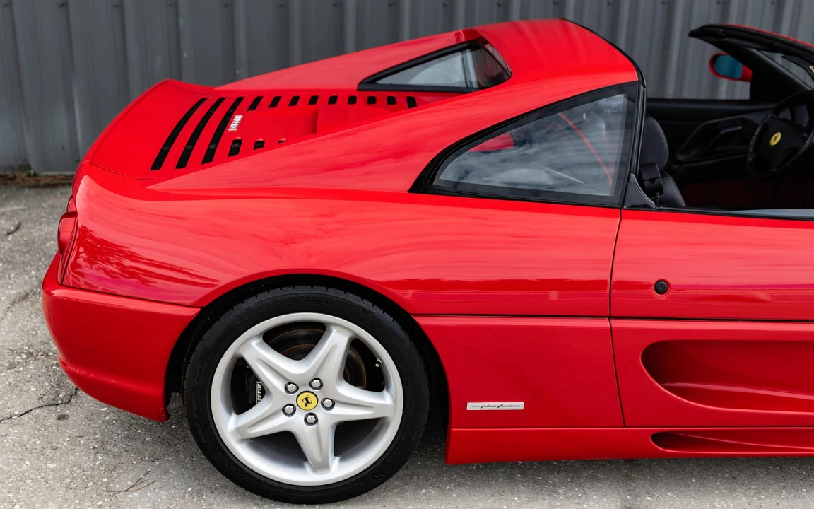 1996 Ferrari F355 GTS - Image 25 of 31