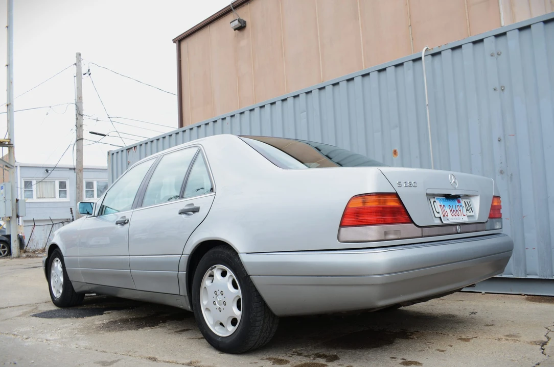 1996 Mercedes-Benz W140 S-Class - Image 13 of 31