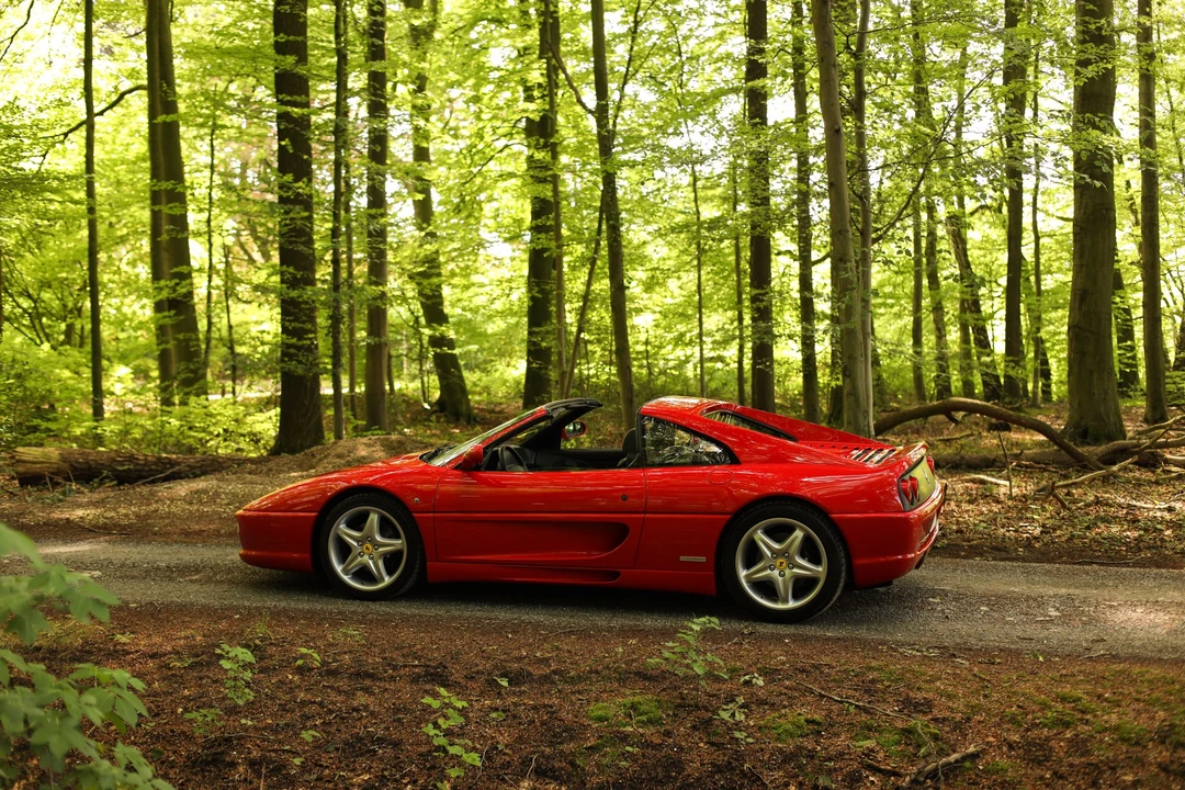 1997 Ferrari F355 GTS - Image 30 of 31