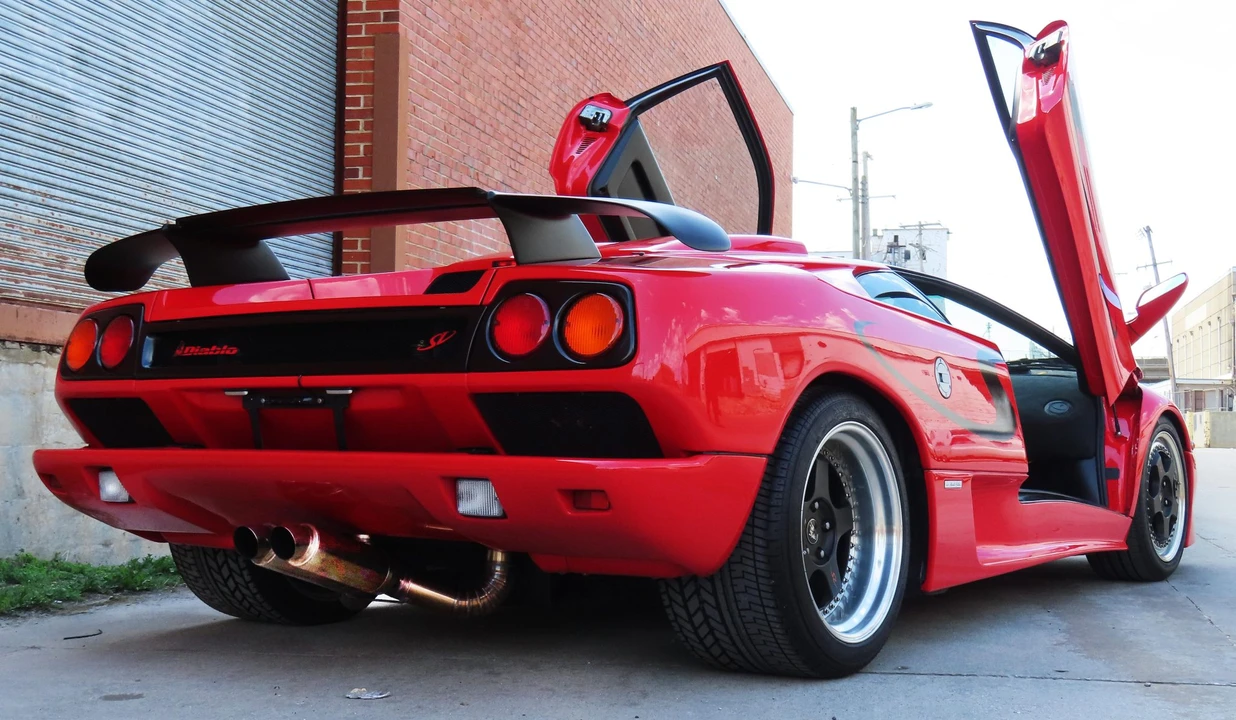 1997 Lamborghini Diablo SV - Image 30 of 31