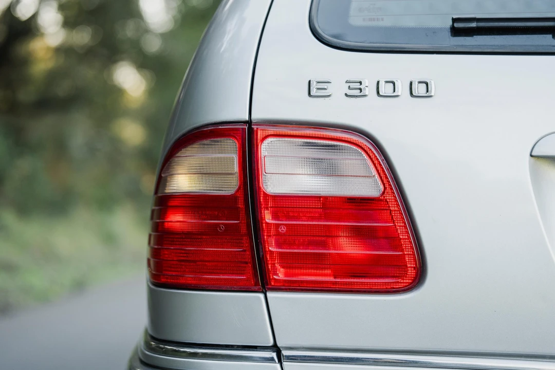 1997 Mercedes-Benz W210 E-Class - Image 30 of 31
