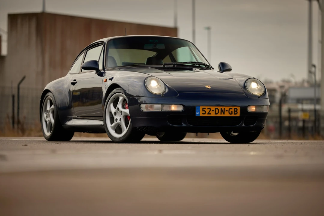 1997 Porsche 993 Carrera 4S - Image 28 of 31