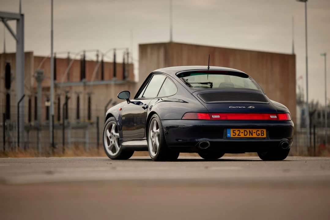 1997 Porsche 993 Carrera 4S - Image 11 of 31