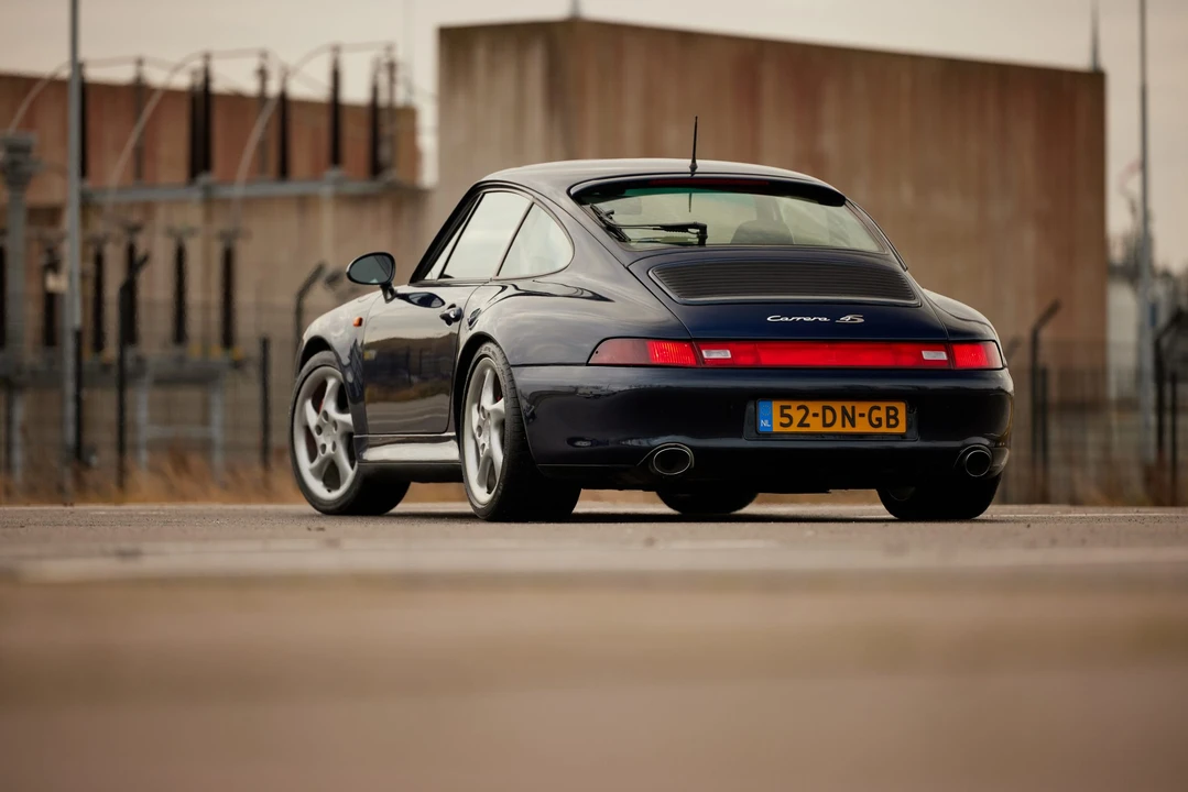1997 Porsche 993 Carrera 4S - Image 13 of 31