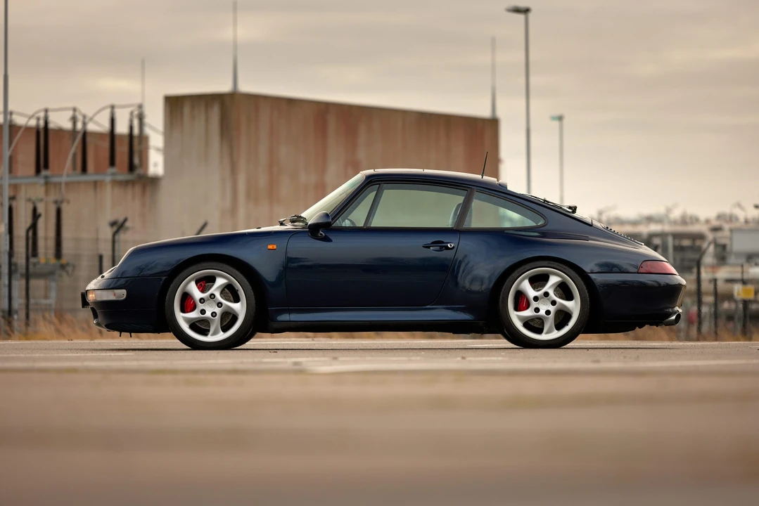 1997 Porsche 993 Carrera 4S - Image 7 of 31