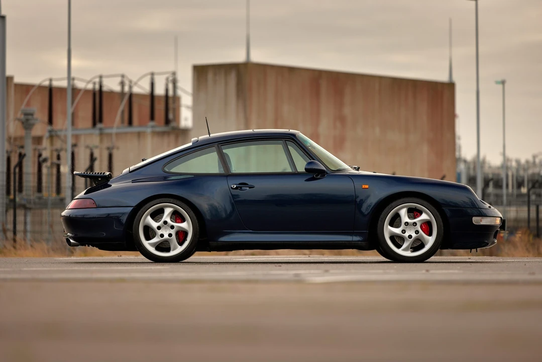1997 Porsche 993 Carrera 4S - Image 25 of 31