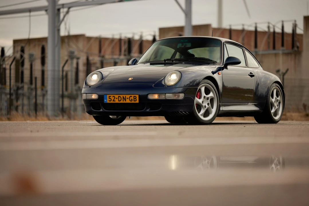 1997 Porsche 993 Carrera 4S - Image 4 of 31