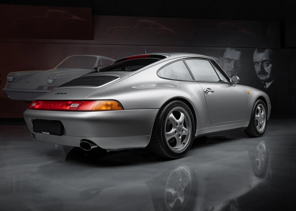 1997 Porsche 993 Carrera - Image 24 of 31